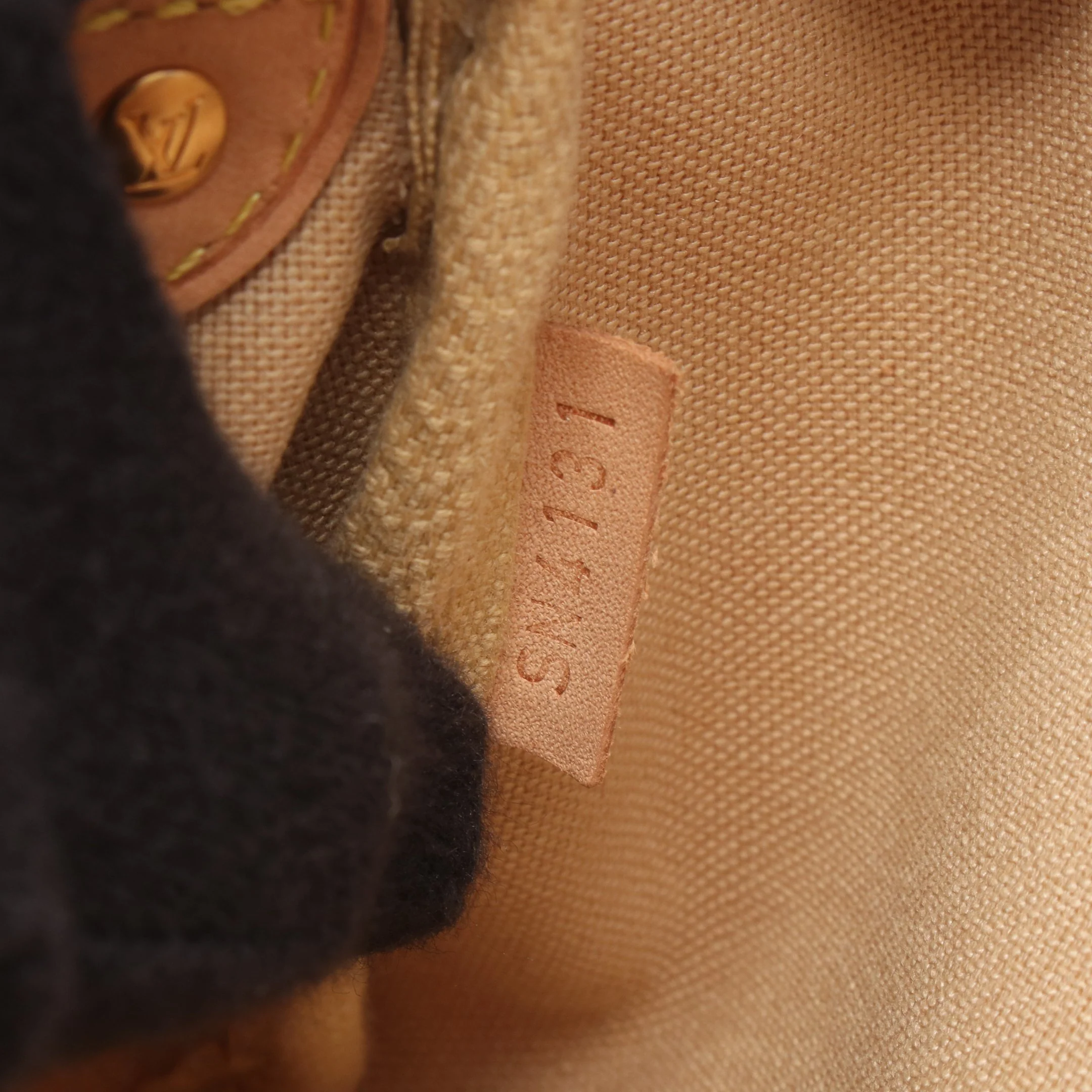 Thumb 5