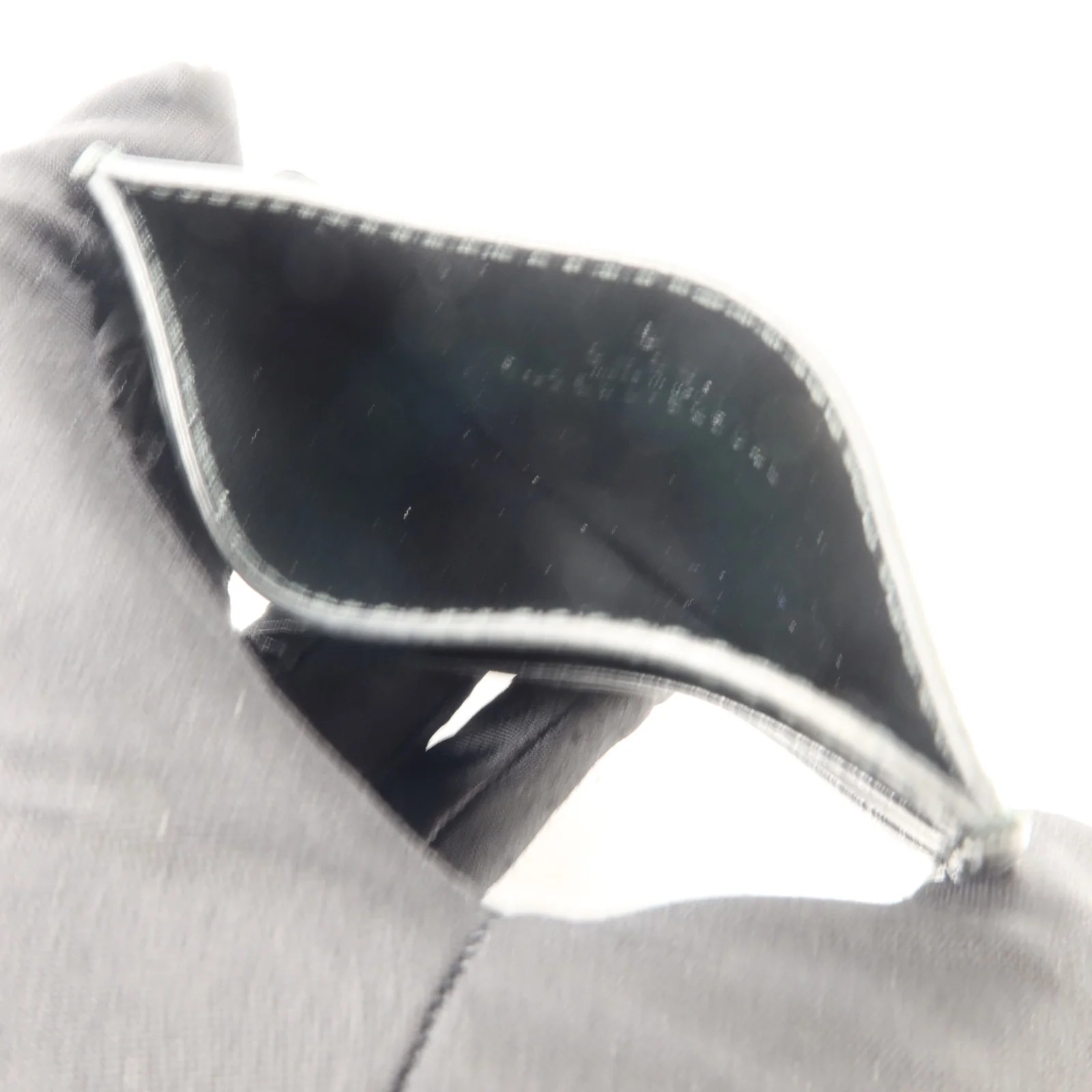 Thumb 5